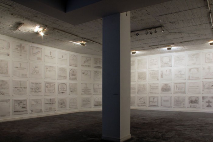 Lo que existe, lo que no existe - Adriana Salazar - LA Galeria, 2013